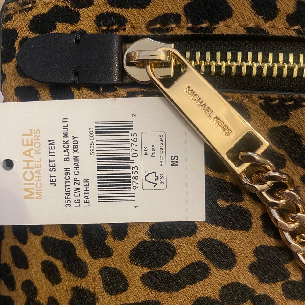Michael Kors Leopard Print Calf Hair Large Jet Set Crossbody Bag - Picture 5 of 6